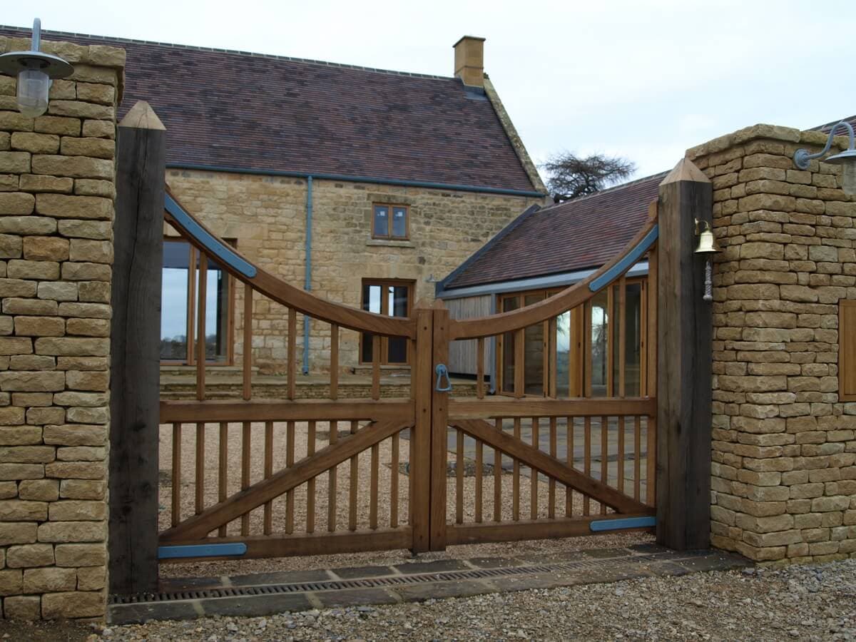 Broad Campden - Entrance Gate