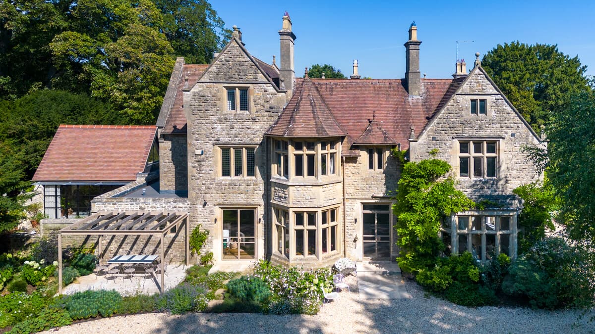 Chipping Norton - Main House View