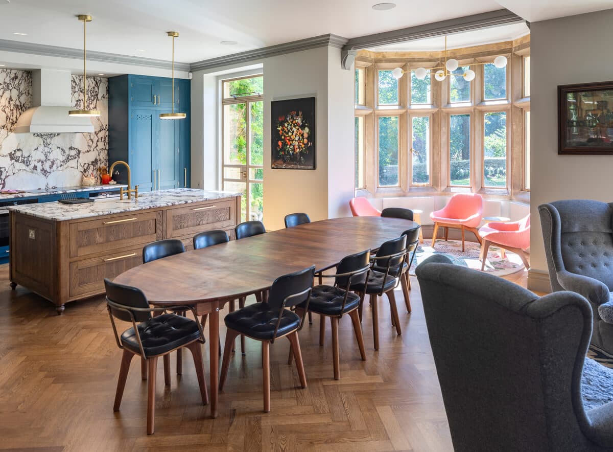 Chipping Norton - Dining Table