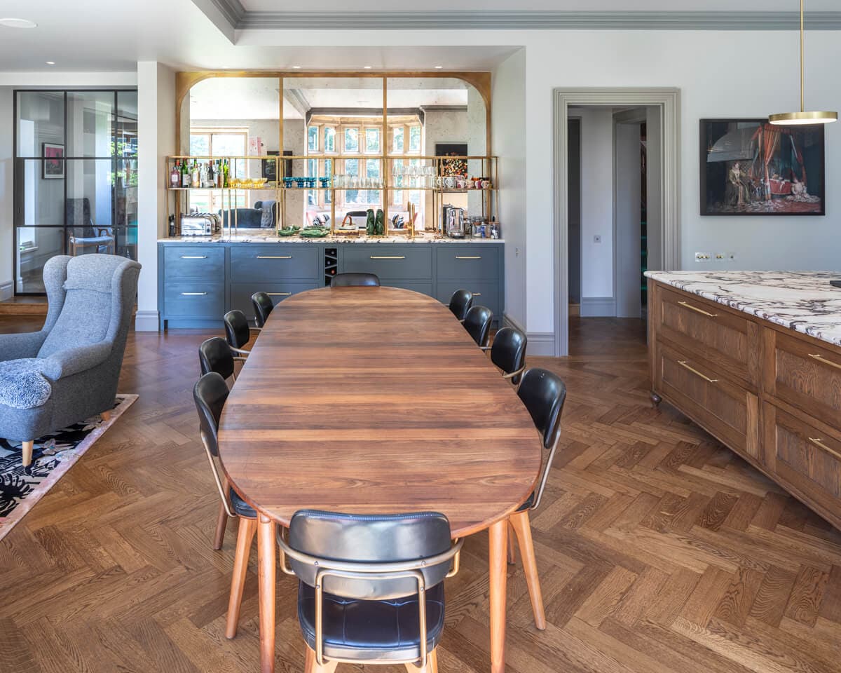 Chipping Norton - Dining Table
