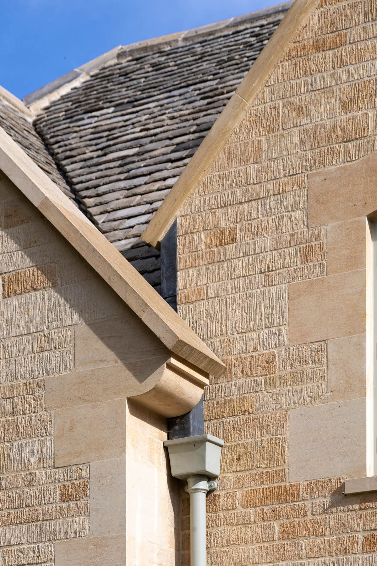 Lidstone  - Roof Detailing