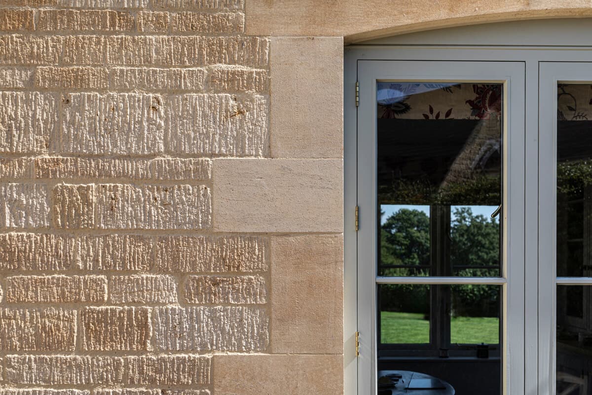 Lidstone  - Window Detailing
