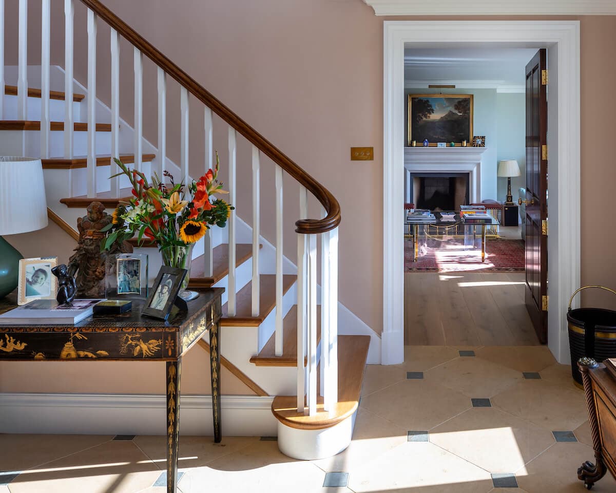 Lidstone  - Lounge Entrance