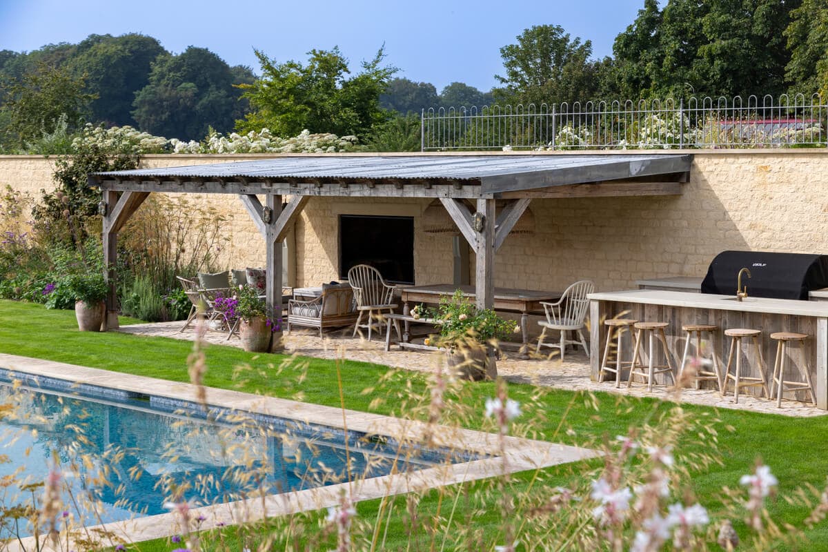 Swerford - Swimming Pool Seating