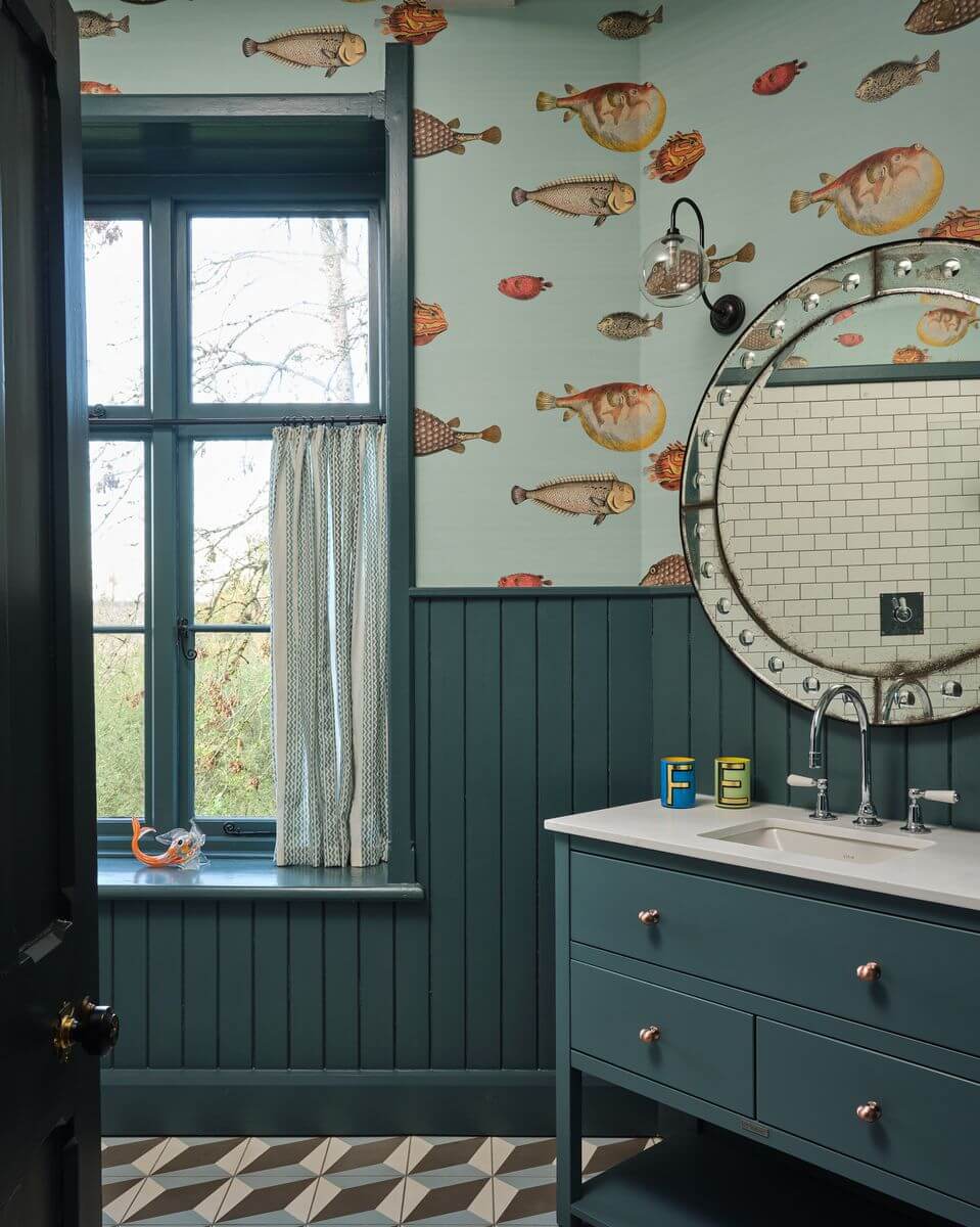 The Tews - Washroom