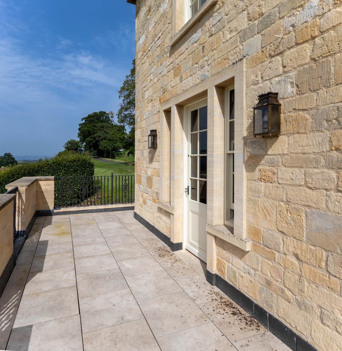 Winchcombe - Veranda Entrance